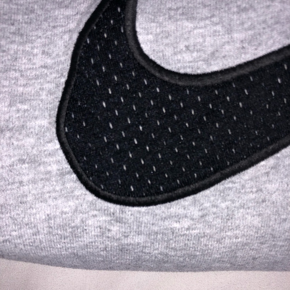Vintage Nike Sweatshirt - Picture 4 of 5